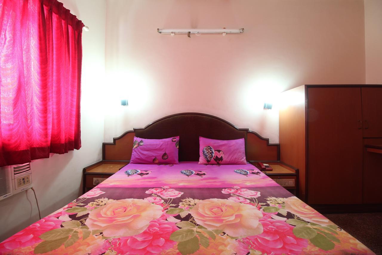 Soubhagya Inn Silvassa Exterior photo